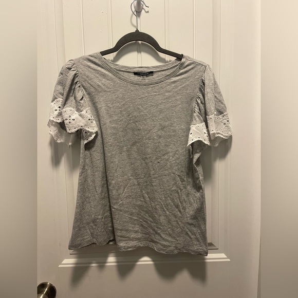 Tahari Tops - Tahari 
Gray Ruffled Sleeve Top
Size Small
NWT